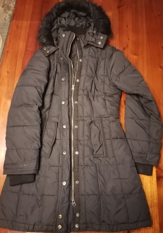 Manguun Winter Jacket - Size Small